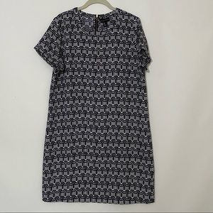 Adrienne Vittadini blue white geometric print dress Sz12 loose fit zipper back